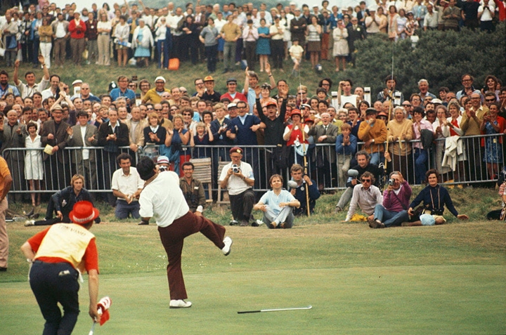 Lee Trevino celebrates winning The Open in 1971