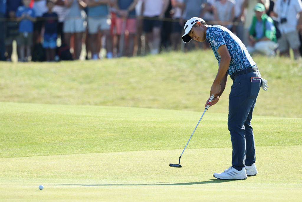 Collin Morikawa putts